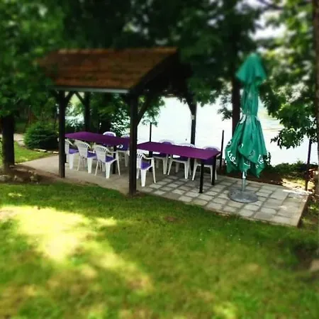 Apartman Dalal - With Access To River Bihać